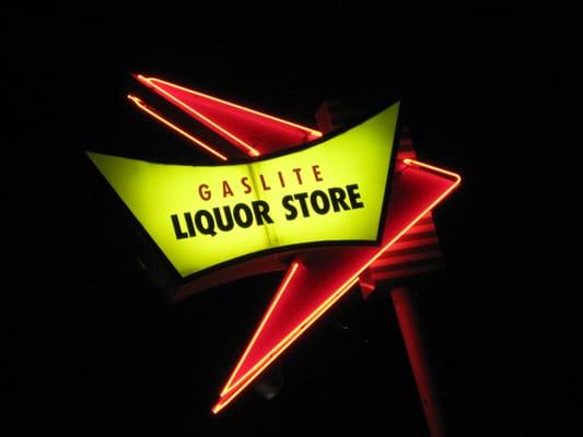 Gaslight Liquor Store