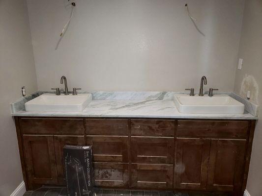 Vanity countertop(granite)