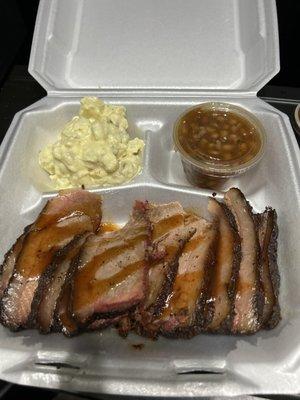 Sliced brisket plate