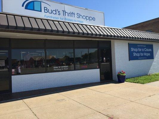 Bud's Thrift Shoppe
 A Fundraiser for Bridges to Hope