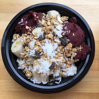 Acai bowl with bananas  granola and coconut