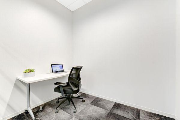 1 person office