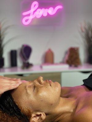 Reiki Facial and facial massage