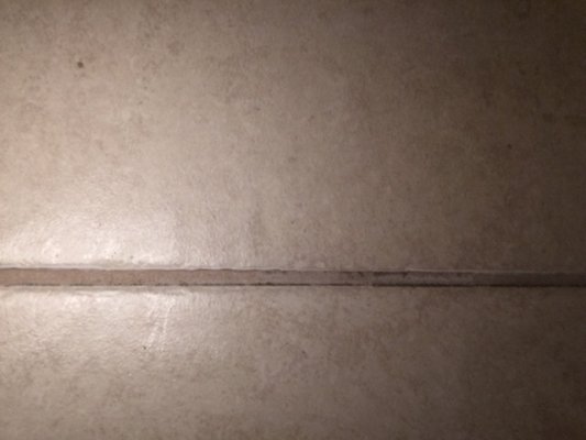 deep grout cleaning