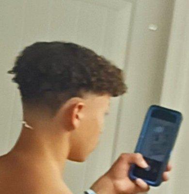 Low side taper to mid taper in the back