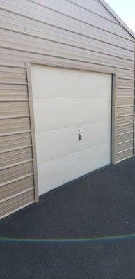 Raynor Buildmark Flush Panel