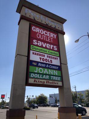 Marquee plaza sign on Kietzke Lane