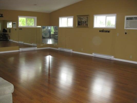 Spacious dance floor.