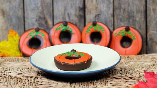 Edible Treats - Pumpkin Apple Donut