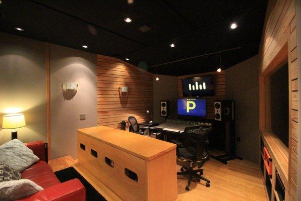 Studio A (mix room)