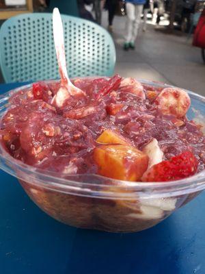 Same beautiful Acai Bowl, from another angle. Just to remind you how badly you want this Super Food Dessert Bowl!