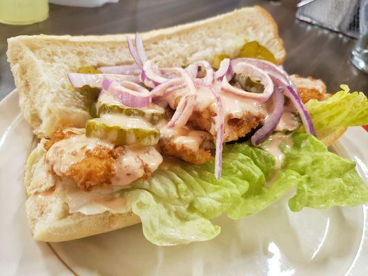 Shrimp po'boy