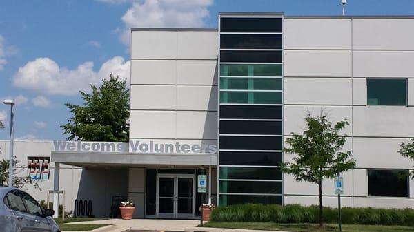 Volunteer entrance