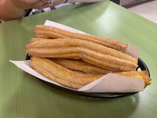 Super fluffy and fresh churro!