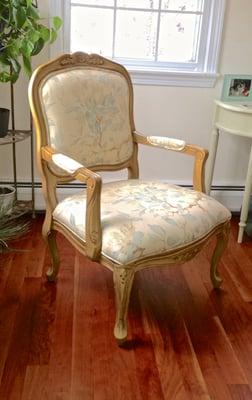 Upholstered arm chair