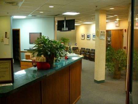 Front Desk and waiting area of Southland Eye Associates