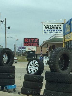 College Station Liquor