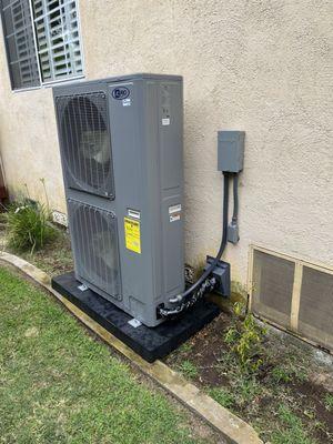 18 seer 4 ton x series condenser unit