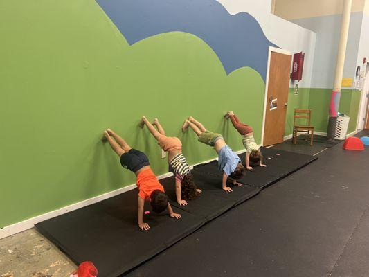 Preschool Tumbling boys