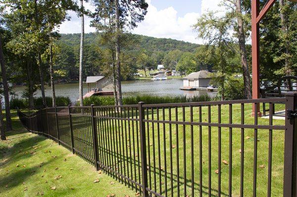 Aluminum Fencing with a View