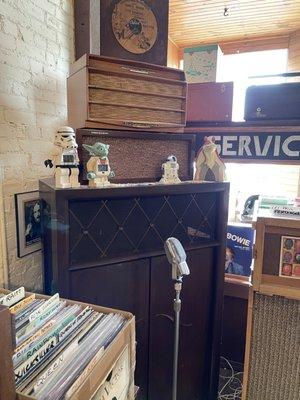 Music is playing while you're shopping from these nice vintage speakers .