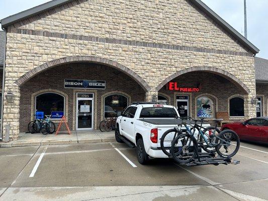 BISON BIKES next to El Pueblito