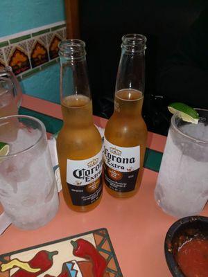 Cold coronas with Frozen mug