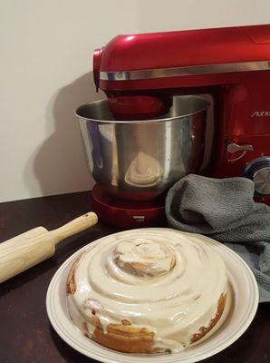 Giant Cinnamon Roll Cake