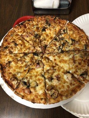 Cordon bleu pizza