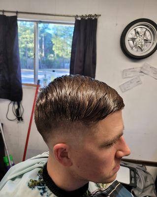 Mid fade