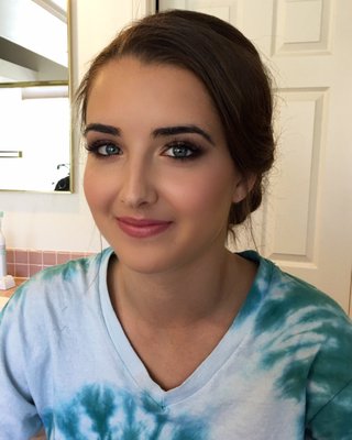 Prom makeup