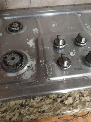 Stove top degreasing (BEFORE)