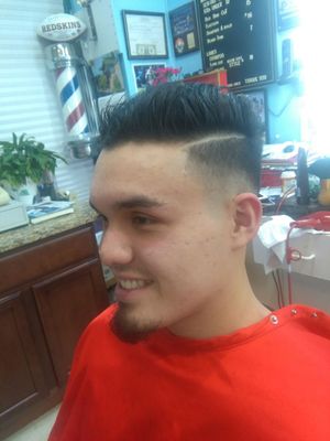 Pompadour fade with hardpart