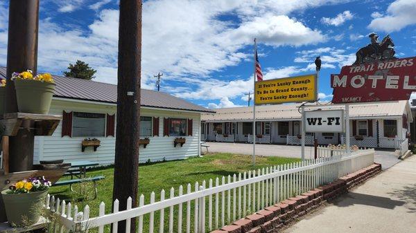 Trail Riders Motel