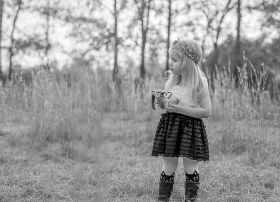 I specialize in Children's Photography, as well as Birth Photography and Family Portraits.