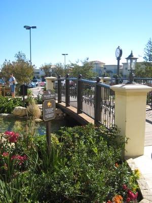 Custom curved bridge railing in Eastlake, CA