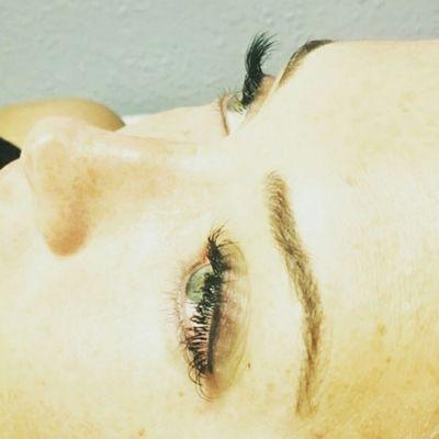 Lash Extensions with Veronica Winther