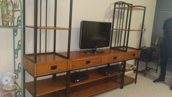 Tv stand