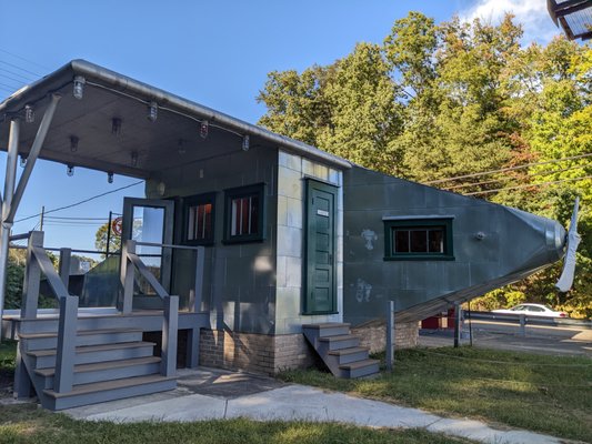 Airplane Filling Station, Knoxville