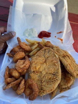 Shrimp and Catfish with fries