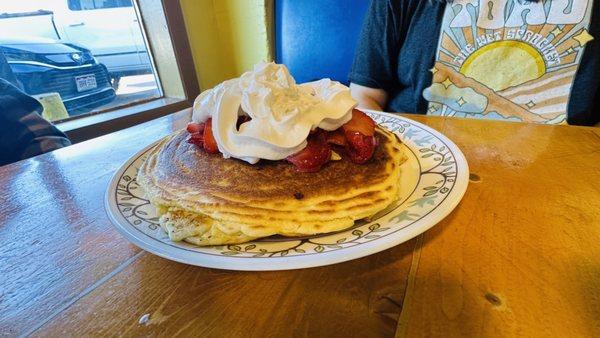 Strawberry pancakes