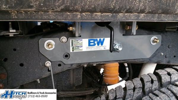 Gooseneck hitch install