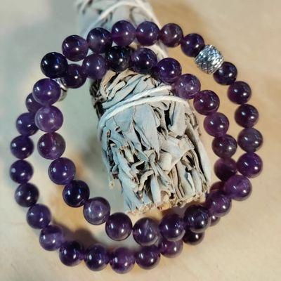 Energy healing bracelets