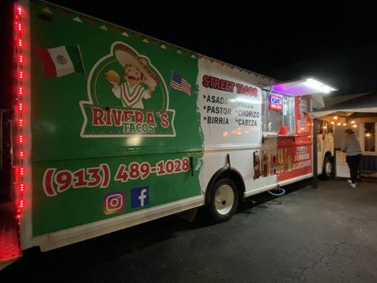 Rivera's Tacos/Food Truck