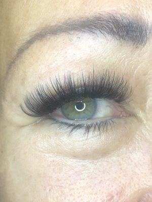 Hybrid lashes!