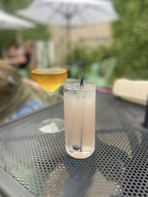 Lavender Lemonade Cocktail