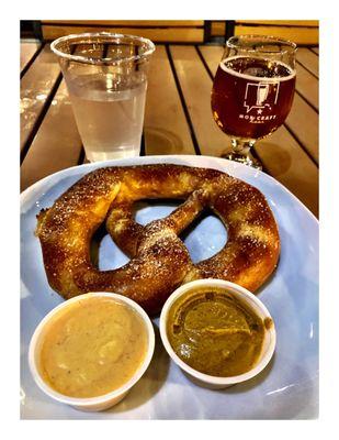 Enjoy OctoberfestBeer & Pretzel. Mobcraft Beer.Milwaukee, WI  BrewPub Brewery Beers Pizza Burgers . Great KnowledgeFriendly Service.Cool!