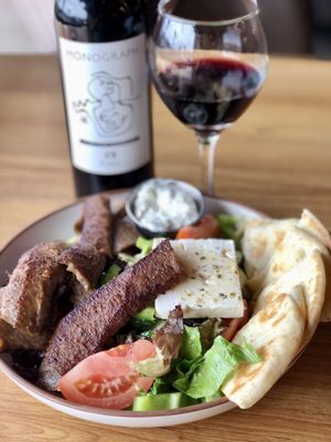 Greek salad with Gyros meat