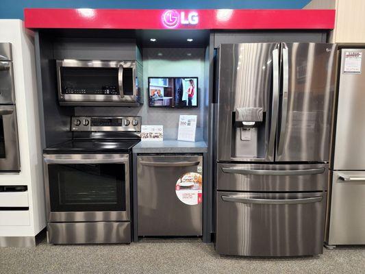 We service LG brand appliances