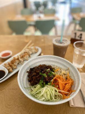 Chicken with Mushrooms Dumplings Peking Noodle with Vegetables Golden Milk Tea